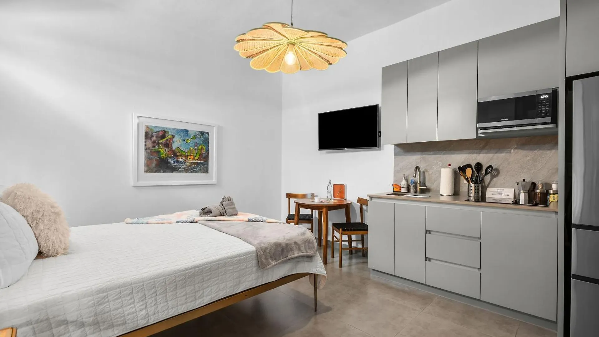 Elegant Studio With Balcony Private - Self Check In - Mm1 San Juan Puerto Rico